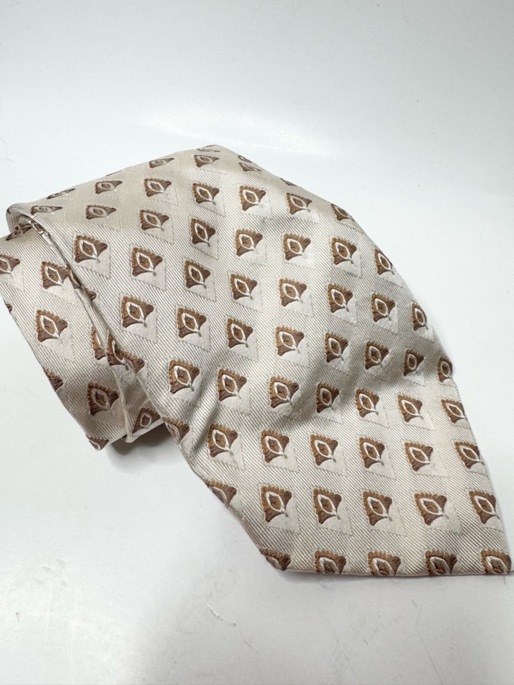 VILLA BOLGHERI MADE IN ITALY NEUTRAL CREAM GEOMETRIC TIE - TIES - DESIGNER TIES